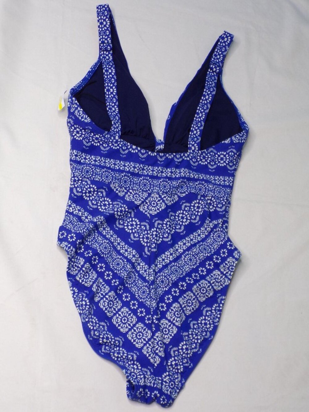 🆕ROBIN PICCONE Isla Plunge One Piece Swimsuit Blue & White Print 6 - Picture 9 of 11
